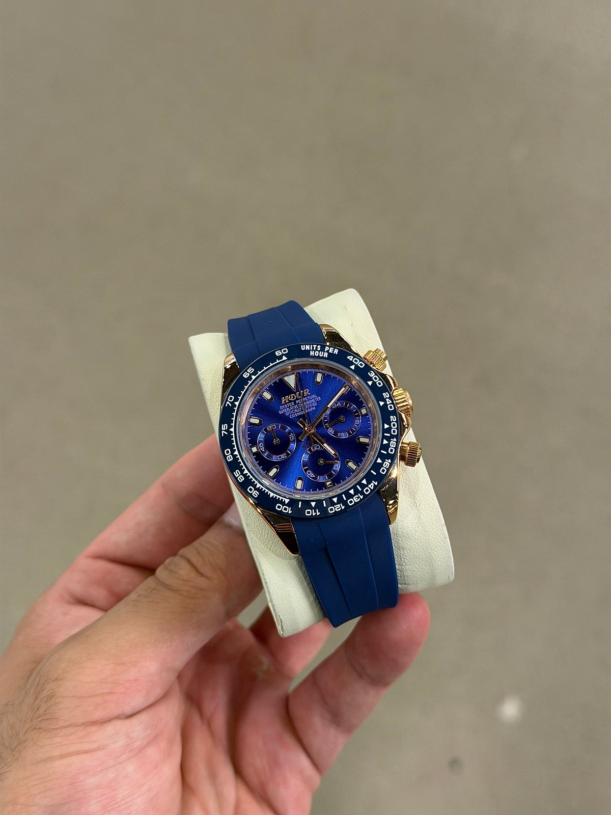 Deep Sea Rose Dial