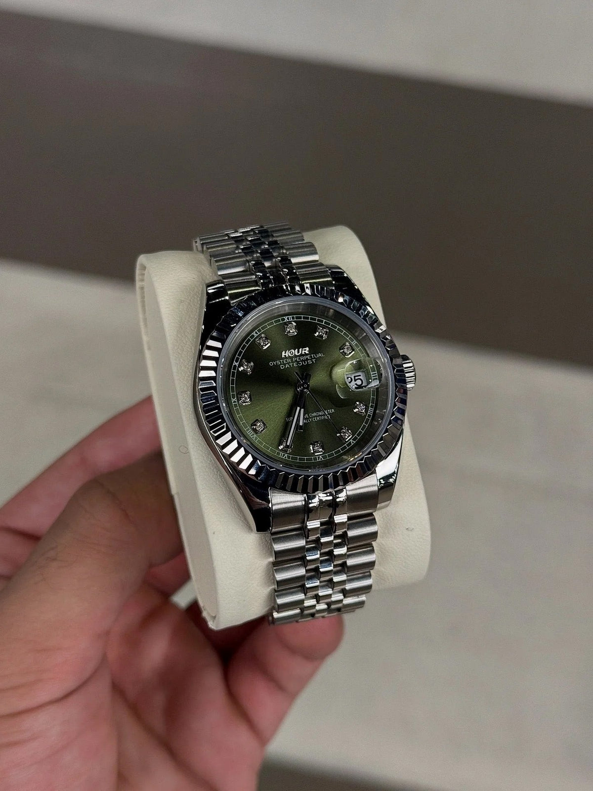Green Diamond Dial