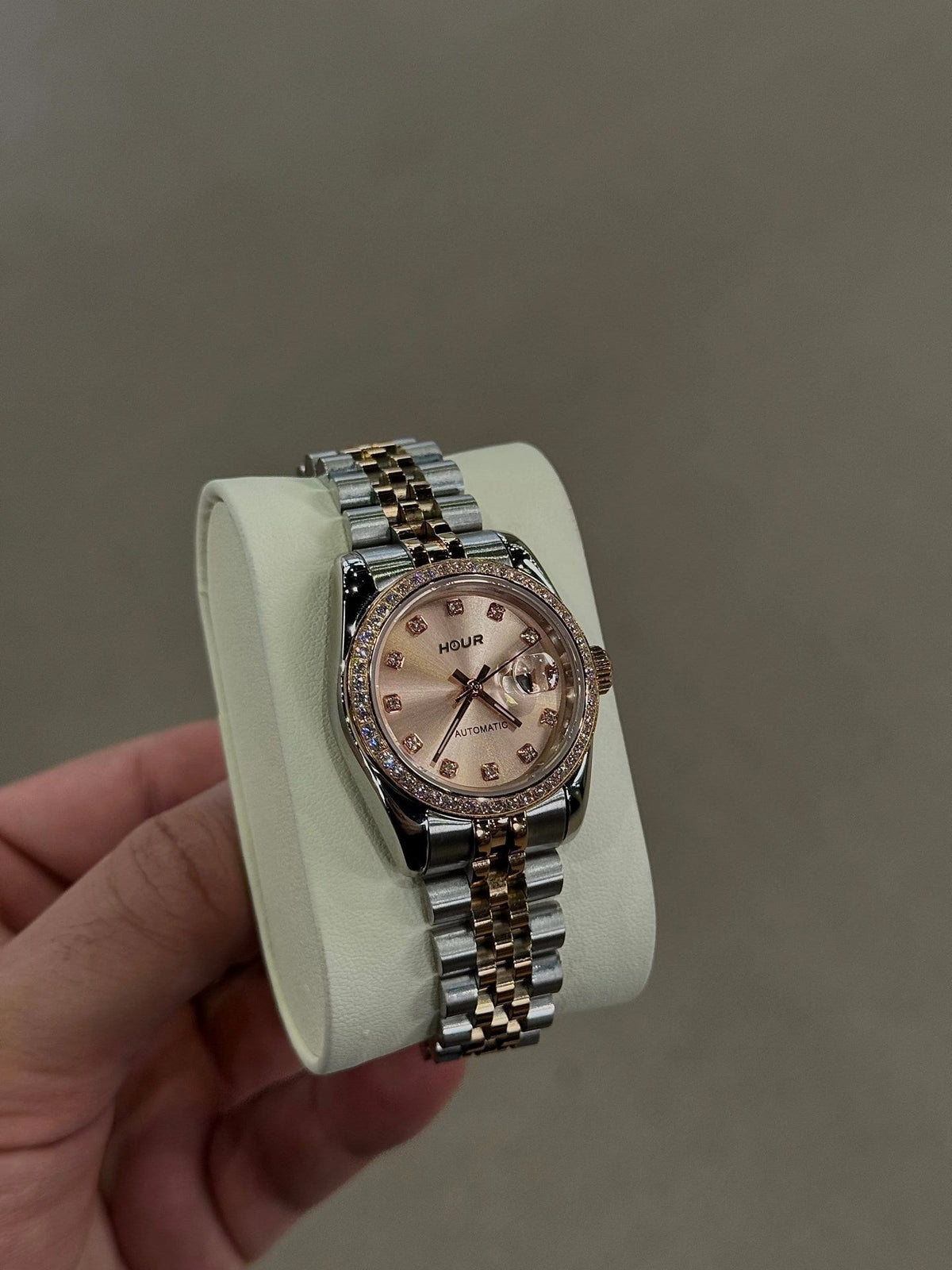 Rosé Diamond Dial
