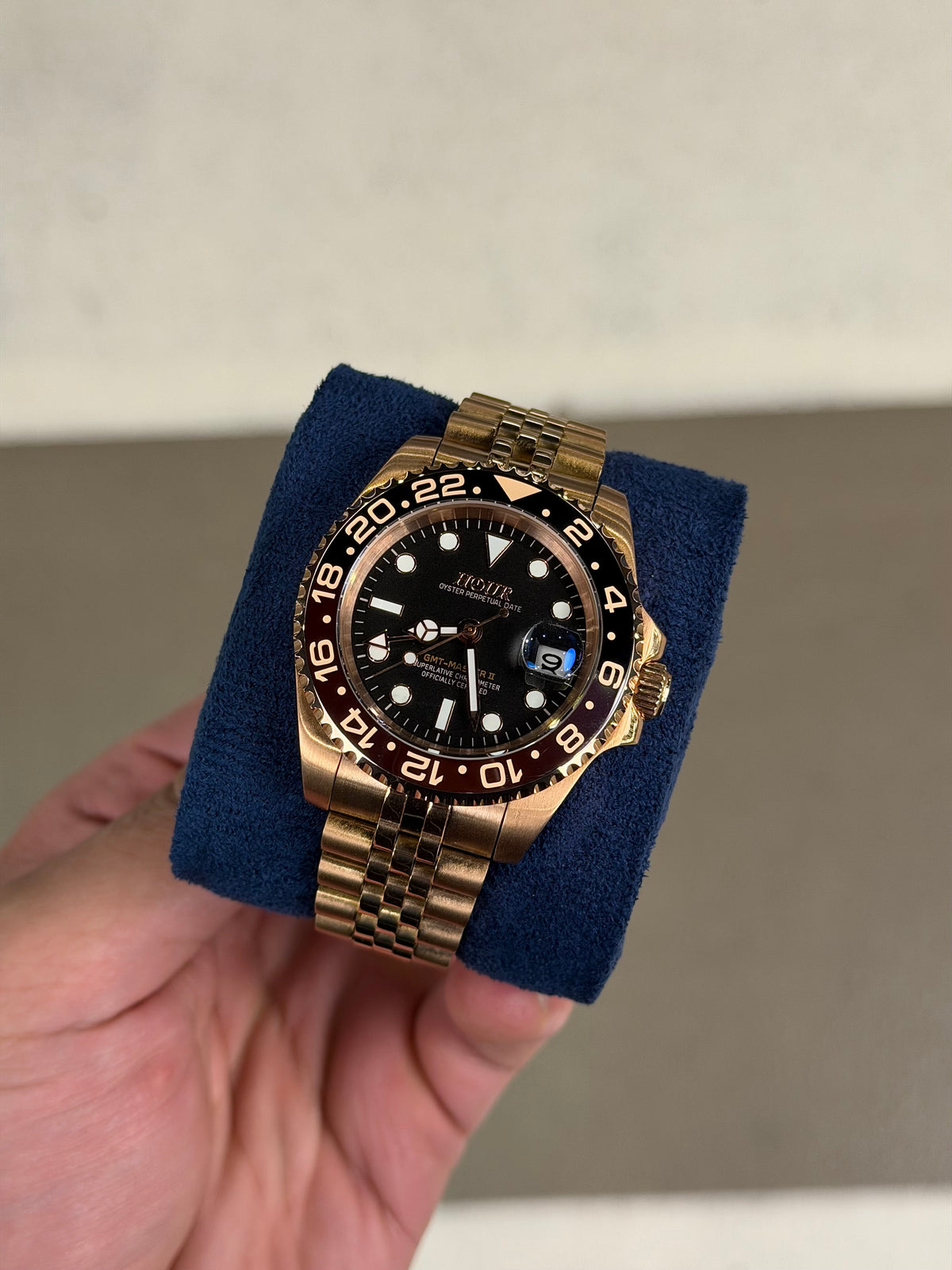 Sahara Rose Gold GMT