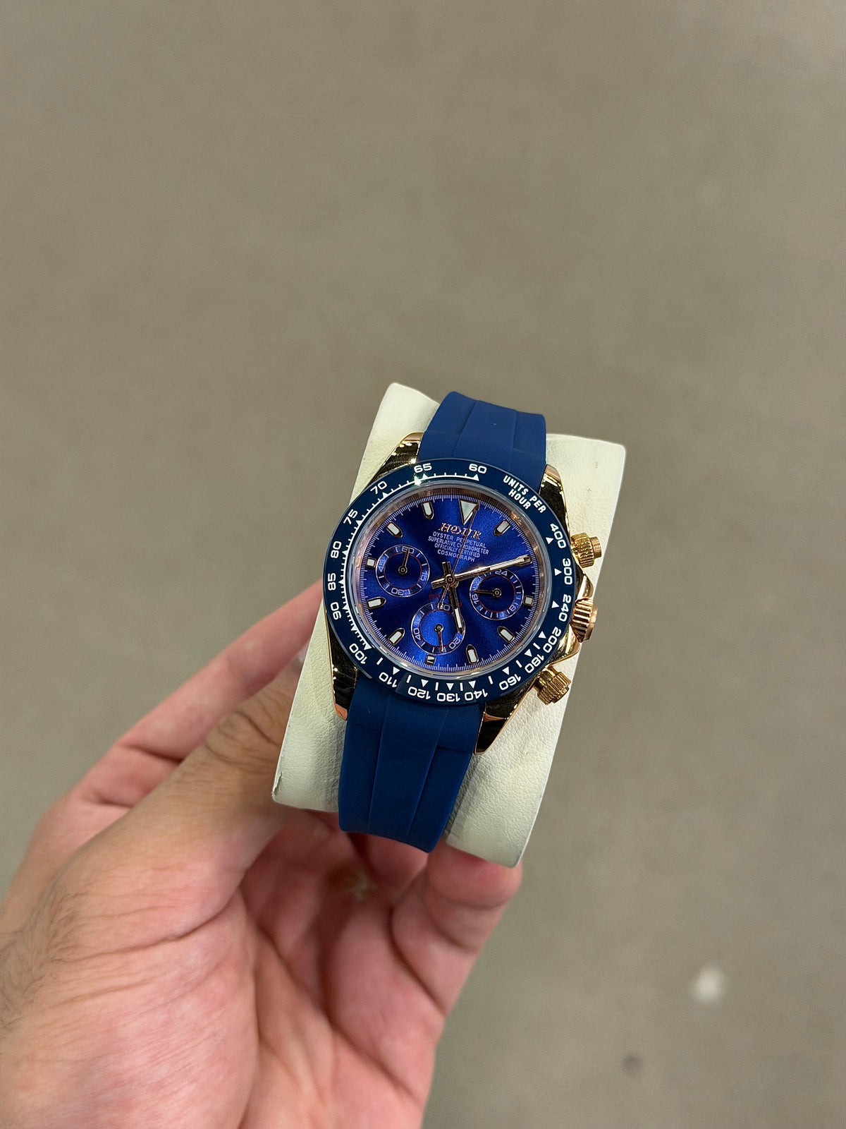 Deep Sea Rose Dial