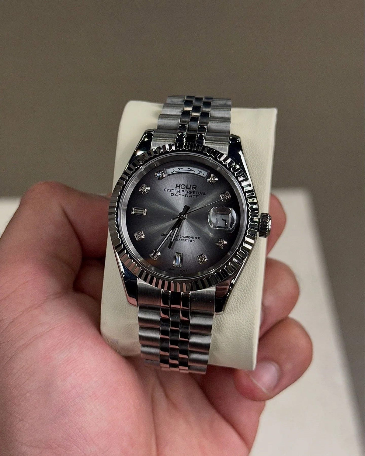 Arctic Glaze Dial