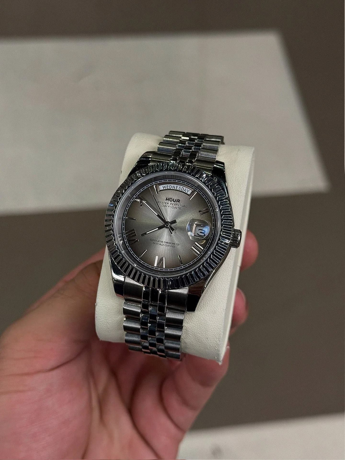 Arctic Roman Dial