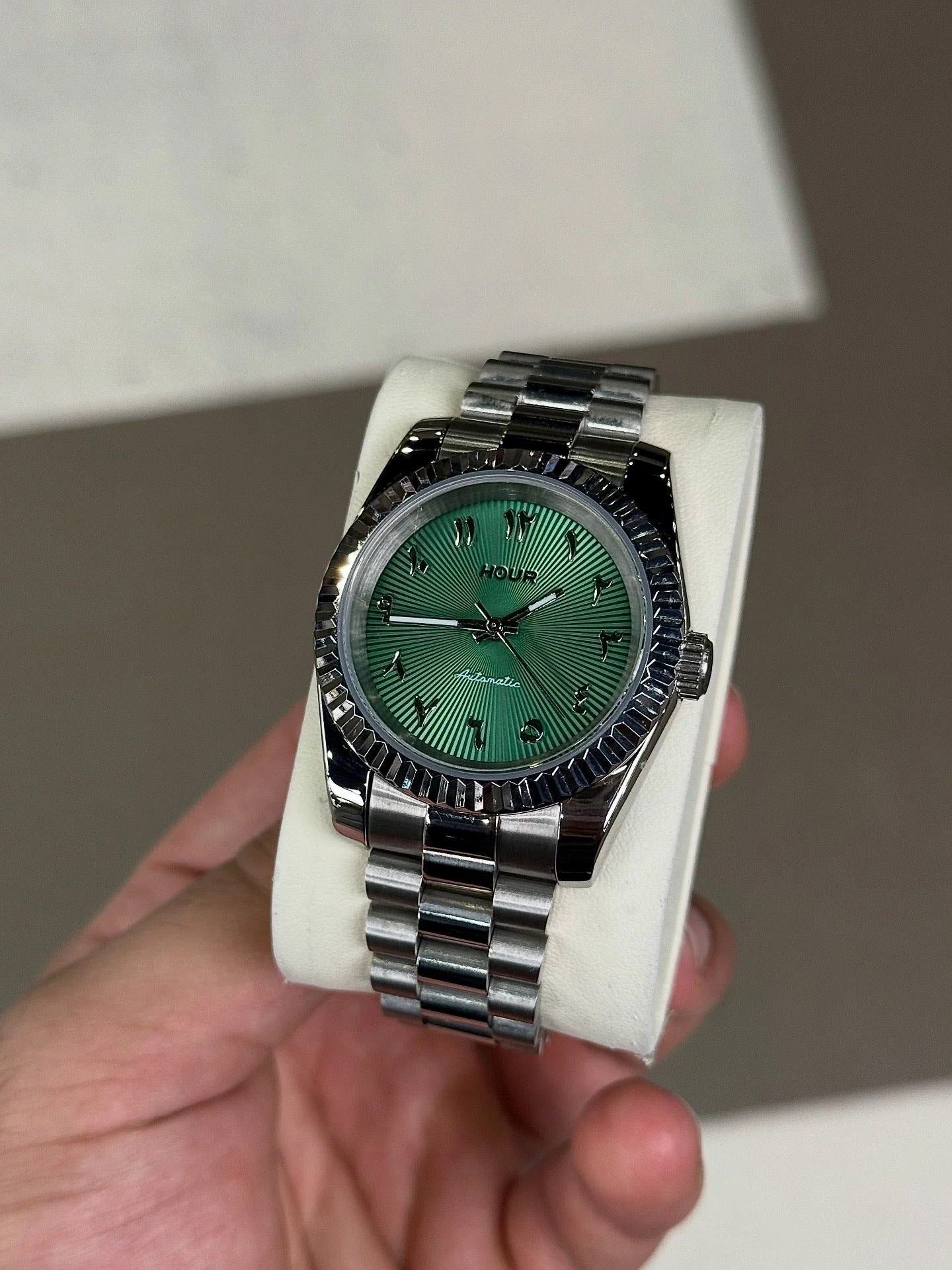 Forest Green Arabic