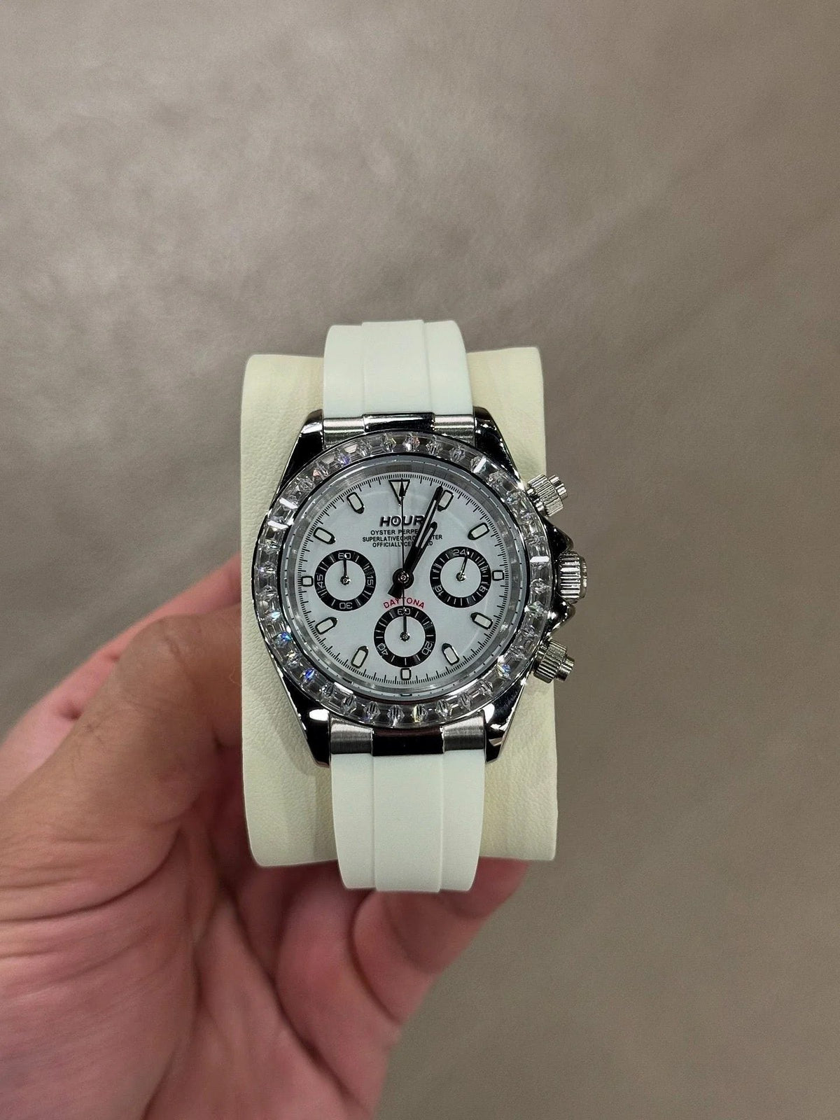 Ice white Racer Dial