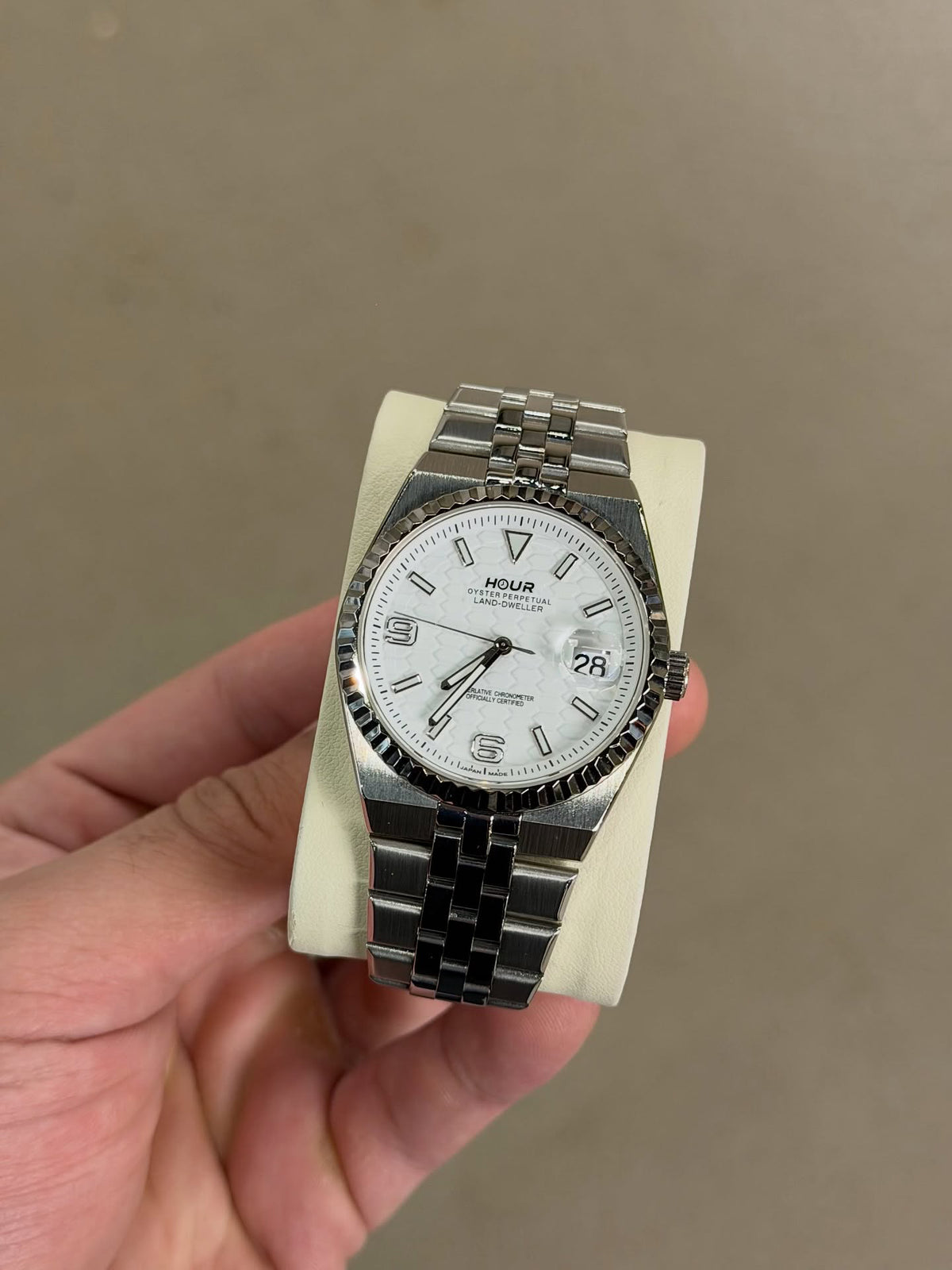 Silver snowfall